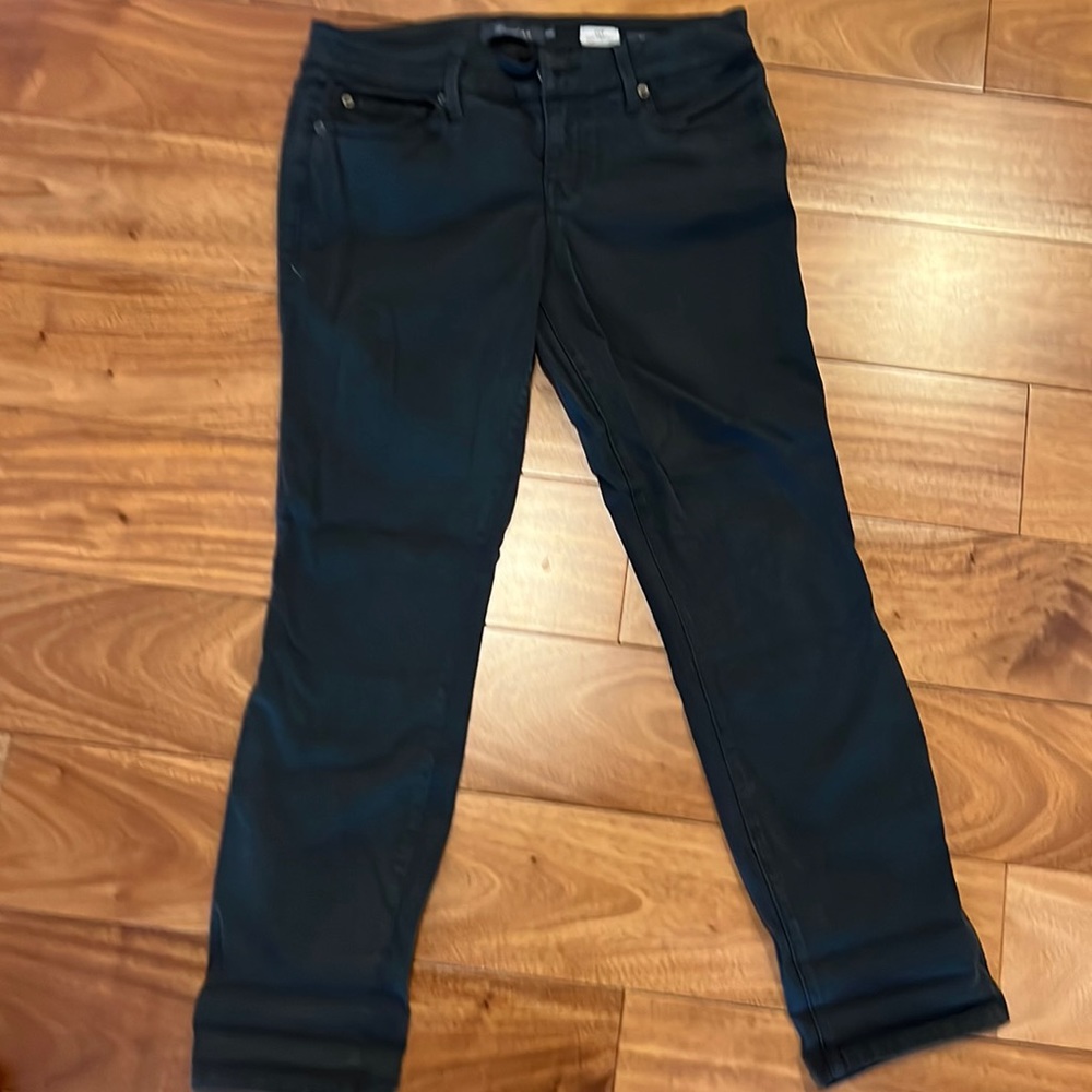 Level 99 crop skinny straight dark gray jeans, size 28P